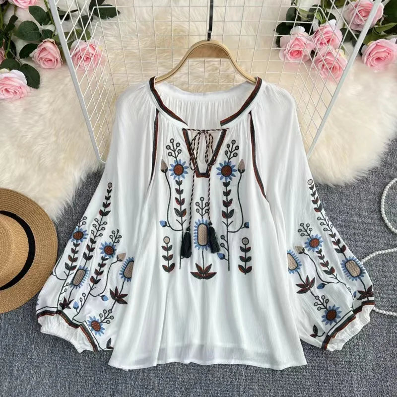 Summer Spring Autumn Sexy Women Embroidered Flare Sleeve Blouse Shirt Women Long Sleeve Retro Loose Boho Blouse Tops Female